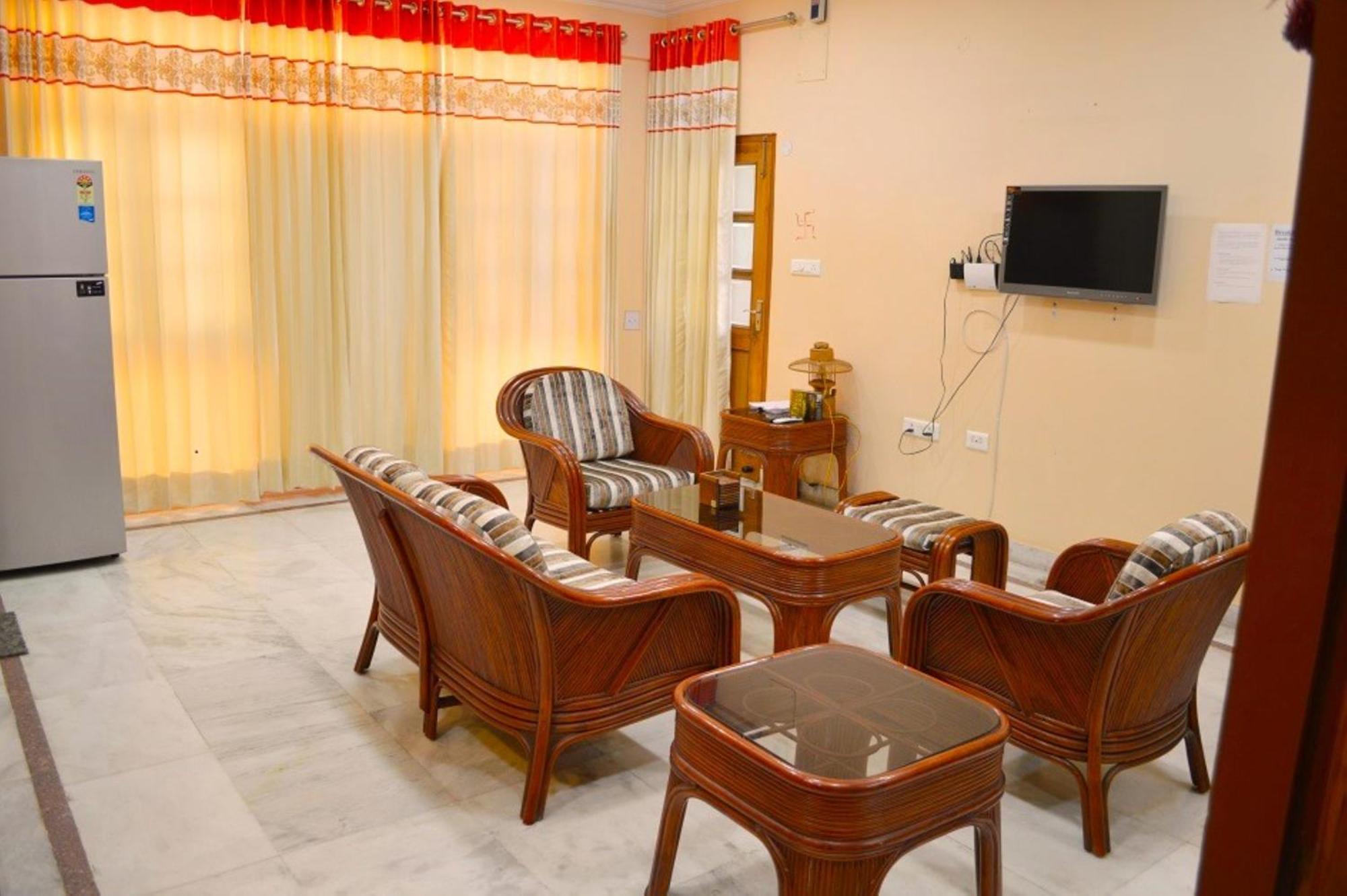 Fully Furnished Ish, Atithya Homestay With Various Amenities And Free Services In Lucknow, India المظهر الخارجي الصورة